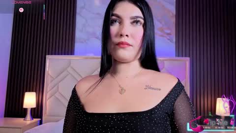 Miaa Farrel online show from February 2026 07:01:02 PM