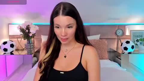 Snapshot of miaamuse chatting on June 2026 07:09:01 PM Mia online show from June 2026 07:09:01 PM