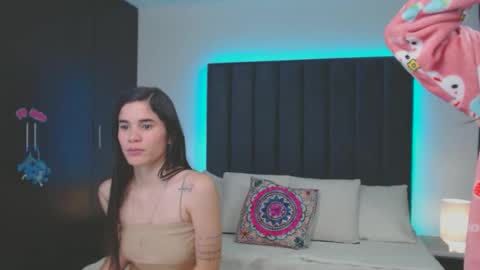 miaandnaty1 online show from January 2025 07:06:01 AM