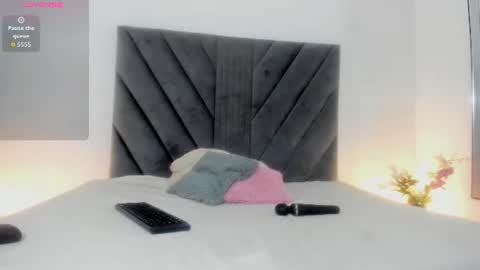 miaatorres_ online show from July 2026 12:07:01 PM