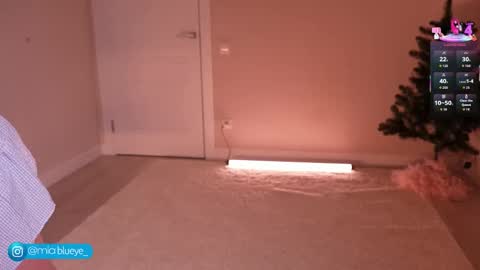 miablueye online show from February 2026 04:36:02 PM