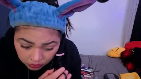 Snapshot of miacanela_xo chatting on March 2026 12:46:02 AM Mia online show from March 2026 12:46:02 AM