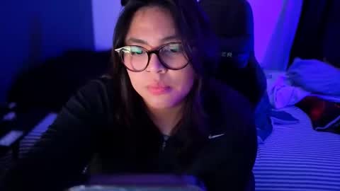 Snapshot of miacanela_xo chatting on April 2026 02:20:01 AM Mia online show from April 2026 02:20:01 AM