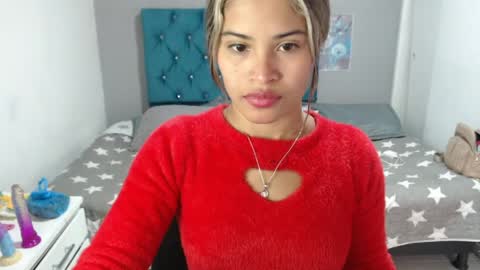 miacumgirl online show from April 2026 12:27:02 PM