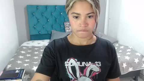 miacumgirl online show from May 2026 12:21:02 PM