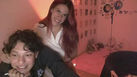    .   . M I A .   .    online show from April 2026 04:32:01 AM