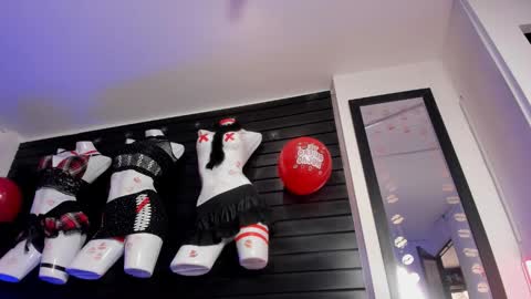 Snapshot of miafox_03 chatting on February 2026 03:42:01 PM miafox_03 online show from February 2026 03:42:01 PM