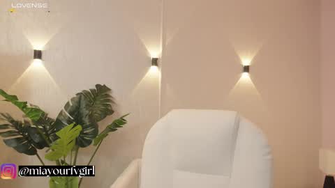 Snapshot of miagomez1 chatting on September 2025 12:16:02 PM Mia Gomez online show from September 2025 12:16:02 PM