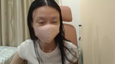 miahchan68 online show from April 2026 02:43:01 PM