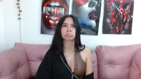 miahotcs online show from April 2026 03:16:02 PM