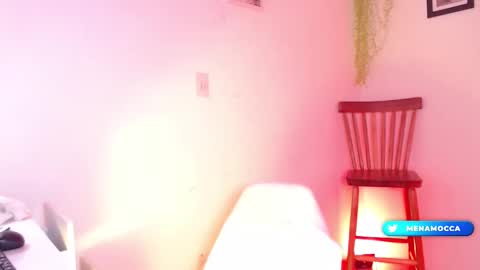 Mia online show from March 2025 09:07:02 AM