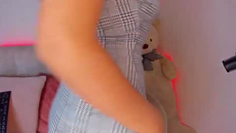 miakris1 online show from February 2025 03:23:01 AM