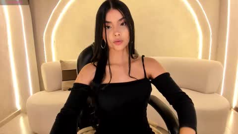 Call me Mia  online show from February 2026 07:09:02 PM