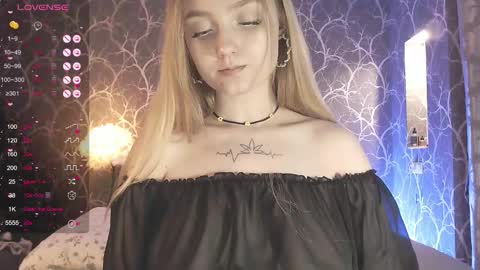 Snapshot of miamiameow chatting on January 2026 02:00:01 PM Mia online show from January 2026 02:00:01 PM