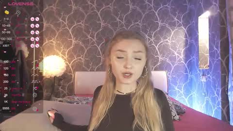 Snapshot of miamiameow chatting on February 2026 05:24:01 PM Mia online show from February 2026 05:24:01 PM