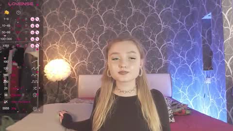 Snapshot of miamiameow chatting on March 2026 01:40:02 PM Mia online show from March 2026 01:40:02 PM