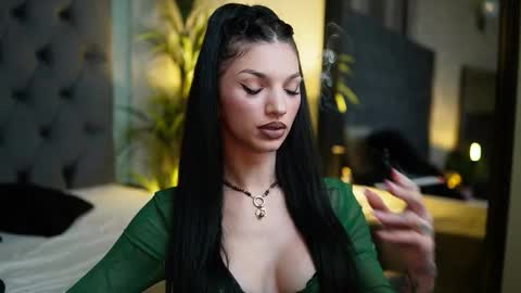 Snapshot of miamicoffee chatting on September 2025 07:02:02 PM Miami online show from September 2025 07:02:02 PM