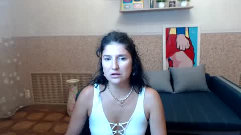 Snapshot of miamilff_sugar chatting on July 2026 11:26:01 AM Alianna online show from July 2026 11:26:01 AM