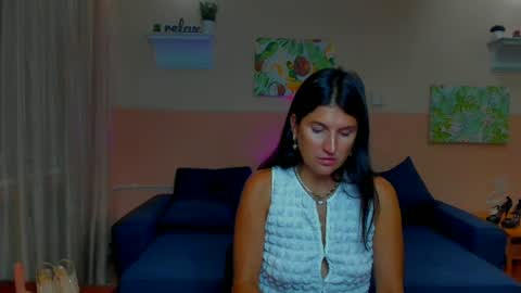 Snapshot of miamilff_sugar chatting on July 2026 11:28:01 AM Alianna online show from July 2026 11:28:01 AM