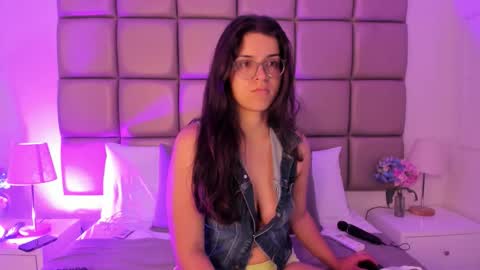 miamillers1 online show from January 2026 11:15:01 AM