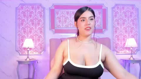 Mia   -5 7001400 Follow  online show from March 2025 09:48:02 PM