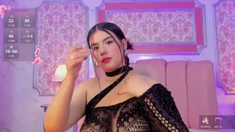 Mia   -5 7001400 Follow  online show from March 2025 02:12:02 PM