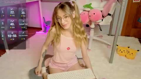 MiaMoon online show from June 2026 10:06:02 AM