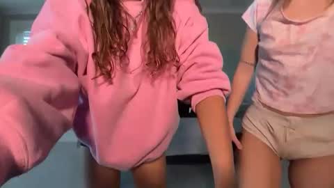 miamoorexo online show from February 2026 09:41:01 PM