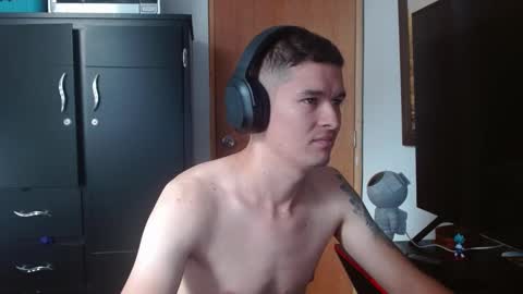 miaou_miaou online show from February 2025 01:44:02 PM