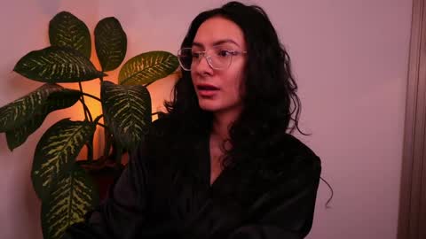 MIAPORTMANN online show from May 2026 09:15:02 AM