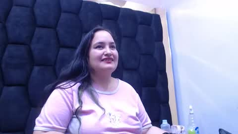 Snapshot of miarous69 chatting on February 2026 12:19:01 PM MiaRouse online show from February 2026 12:19:01 PM