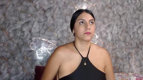 miarouse1531 online show from May 2026 10:17:01 PM