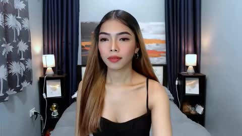 Snapshot of miasmith09 chatting on December 2025 03:12:03 AM Pau and jence online show from December 2025 03:12:03 AM