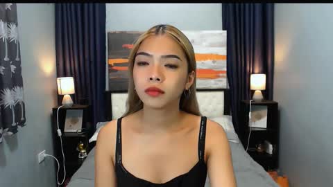 Snapshot of miasmith09 chatting on February 2026 01:26:01 AM Pau and jence online show from February 2026 01:26:01 AM