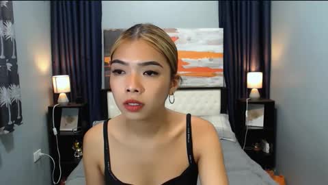 Snapshot of miasmith09 chatting on February 2026 02:53:01 AM Pau and jence online show from February 2026 02:53:01 AM