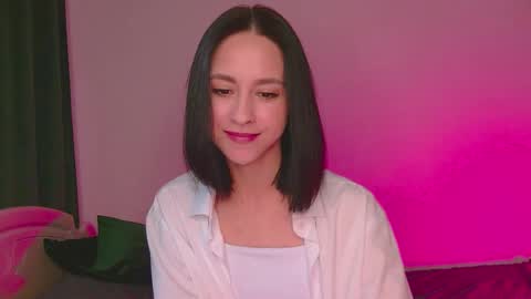 Snapshot of miasweetashoney chatting on September 2025 08:58:01 AM Mia online show from September 2025 08:58:01 AM