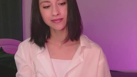 Snapshot of miasweetashoney chatting on September 2025 09:00:01 AM Mia online show from September 2025 09:00:01 AM