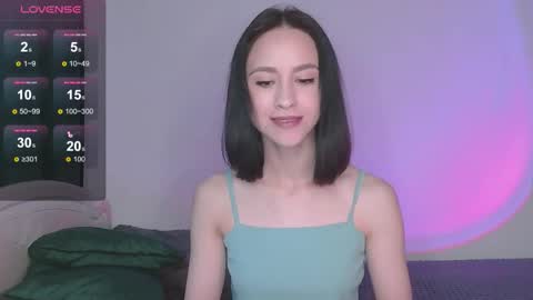 Snapshot of miasweetashoney chatting on September 2025 07:34:01 AM Mia online show from September 2025 07:34:01 AM