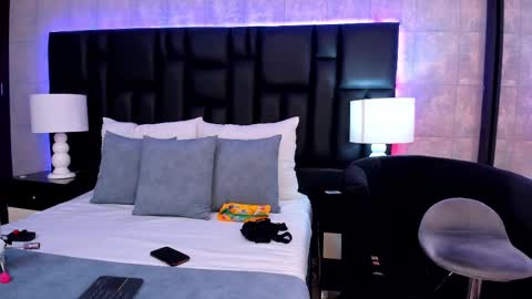 Snapshot of miasweetth chatting on March 2025 12:05:02 PM Mia Sweetth online show from March 2025 12:05:02 PM