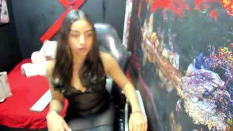 Snapshot of miatentazione chatting on October 2025 12:01:02 PM Mariana online show from October 2025 12:01:02 PM