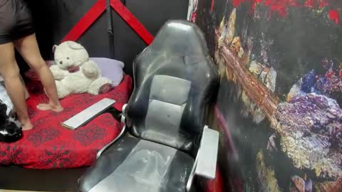 Snapshot of miatentazione chatting on October 2025 02:07:02 PM Mariana online show from October 2025 02:07:02 PM