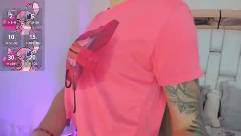 Mia Villalobos online show from September 2025 12:05:01 PM