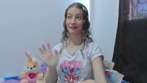 Snapshot of miavolkova_ chatting on September 2025 08:52:02 PM Chloe online show from September 2025 08:52:02 PM