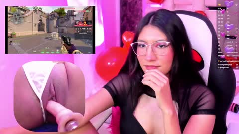 Snapshot of miavoss_ chatting on February 2025 10:12:01 PM mia online show from February 2025 10:12:01 PM