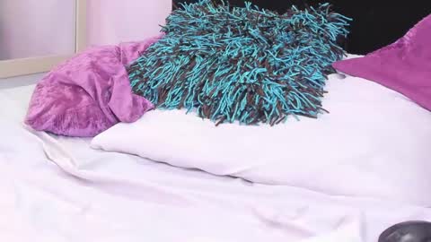 Snapshot of miaweiss chatting on January 2025 09:57:01 PM MiaWeiss online show from January 2025 09:57:01 PM