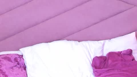 Snapshot of miaweiss chatting on October 2025 09:57:01 PM MiaWeiss online show from October 2025 09:57:01 PM