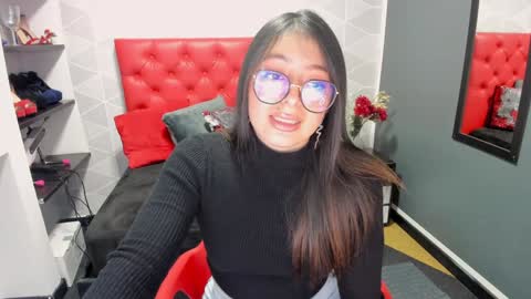 M I A W I L S online show from January 2025 10:41:01 PM