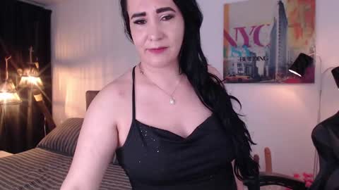 Mia Wilson online show from February 2025 07:47:02 AM