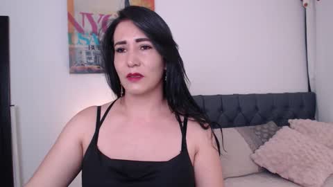 Mia Wilson online show from September 2025 02:49:01 AM