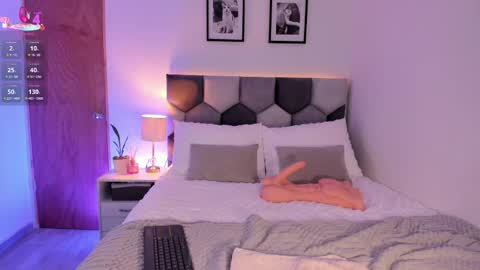 THE BEST LOVRS antonio flatlastifoundyoulautrebleudrpapaolu donnie lbsunkown1804 online show from April 2026 01:00:02 AM